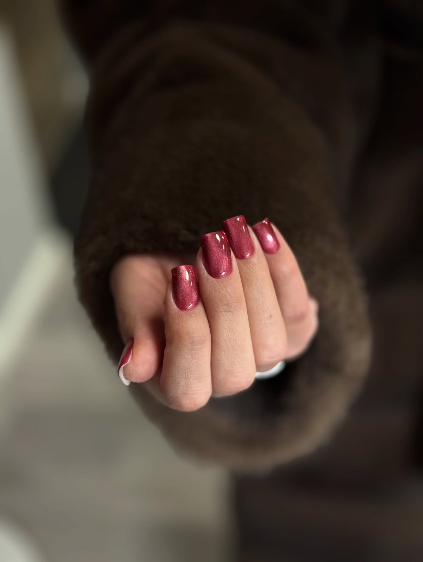 Cherry shimmer full set of nails